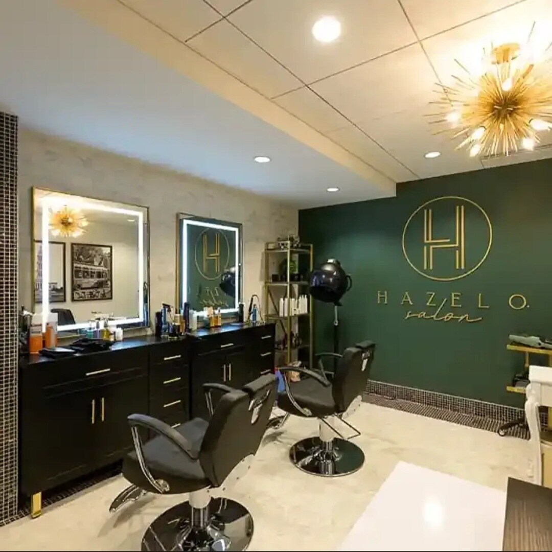 Building Photo - 5901 Mount Eagle Dr