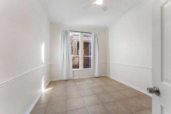 Building Photo - 10 Andante Trail Pl