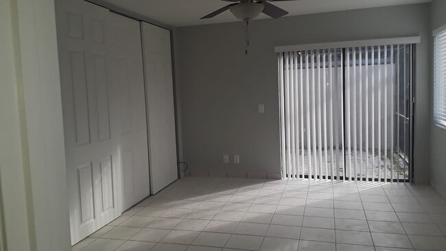 Master room - 16808 Patio Village Ln