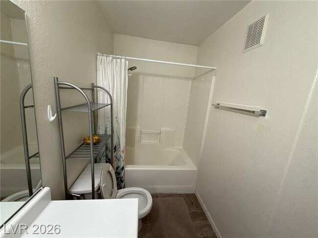 Building Photo - 4555 E Sahara Ave