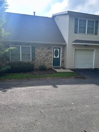 Building Photo - Very nice State College condo available now!