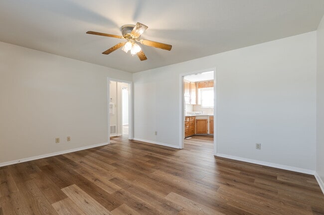 Building Photo - 1322 NW 100th St