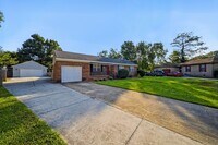 Building Photo - 1128 Grandy Ct