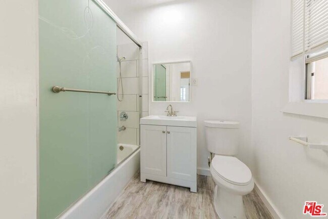 Building Photo - 400 S Rampart Blvd