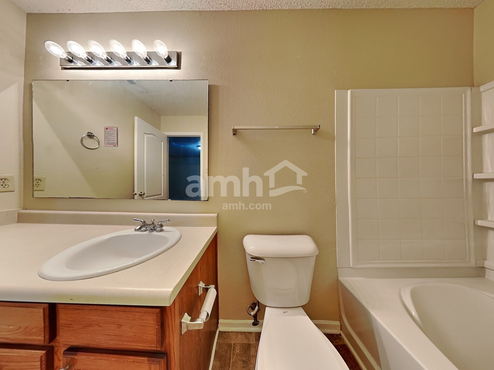 Building Photo - 12426 Bearsdale Dr