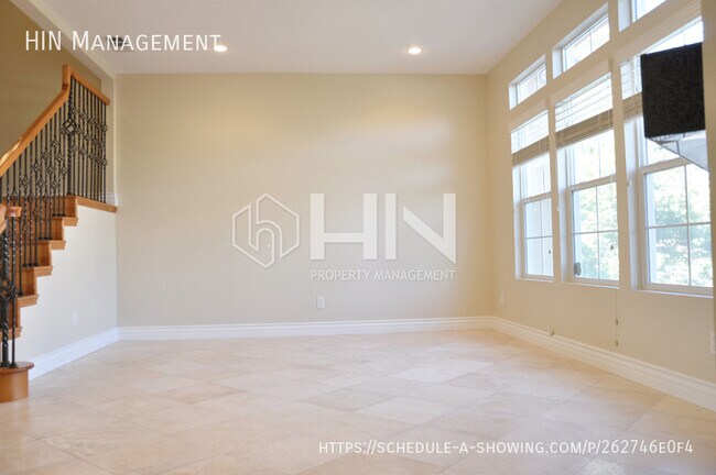 Building Photo - 3599 Gilman Common