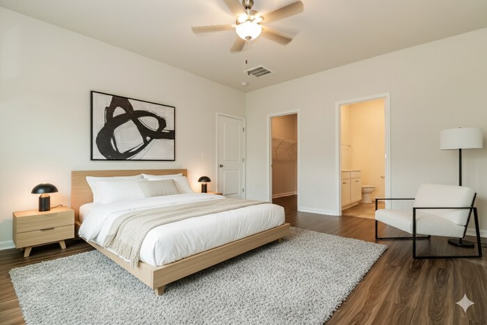 Building Photo - 363 Augustine Dr