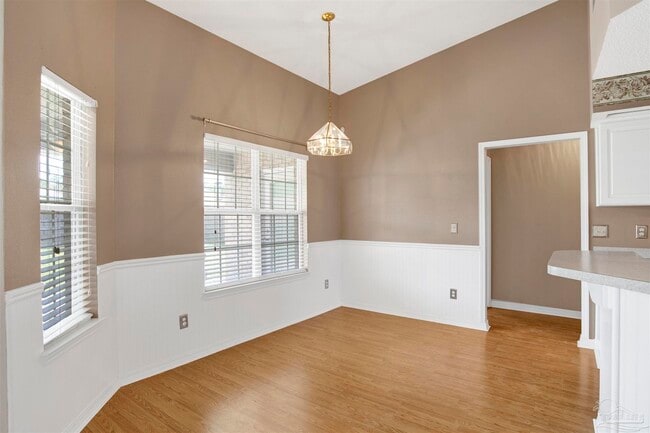 Building Photo - 2012 Horton Dr