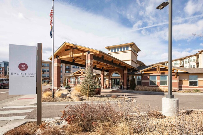 Building Photo - Everleigh Central Park 55+ Active Adult Apartments