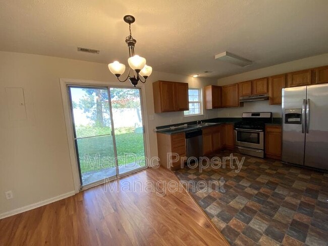 Building Photo - 4345 Normandy Ct