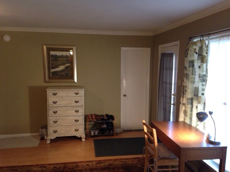 Building Photo - 2118 Flat Creek Dr