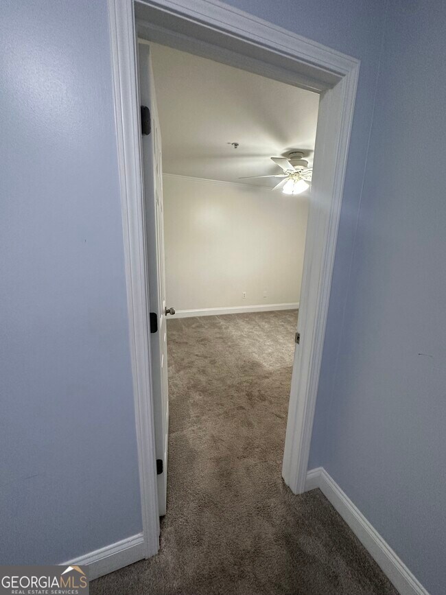 Building Photo - 35 Villa Ct SE