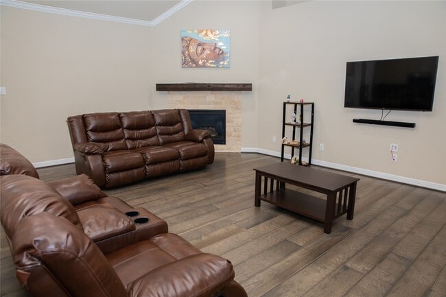 Building Photo - 5519 Caper Shores Ln