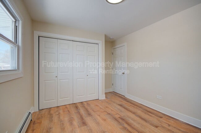 Building Photo - 18634 Bernadine St