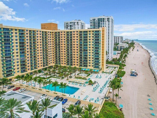 Building Photo - 2501 S Ocean Dr