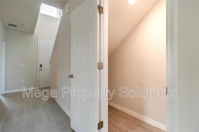 Building Photo - 3033 Cassidy Ln