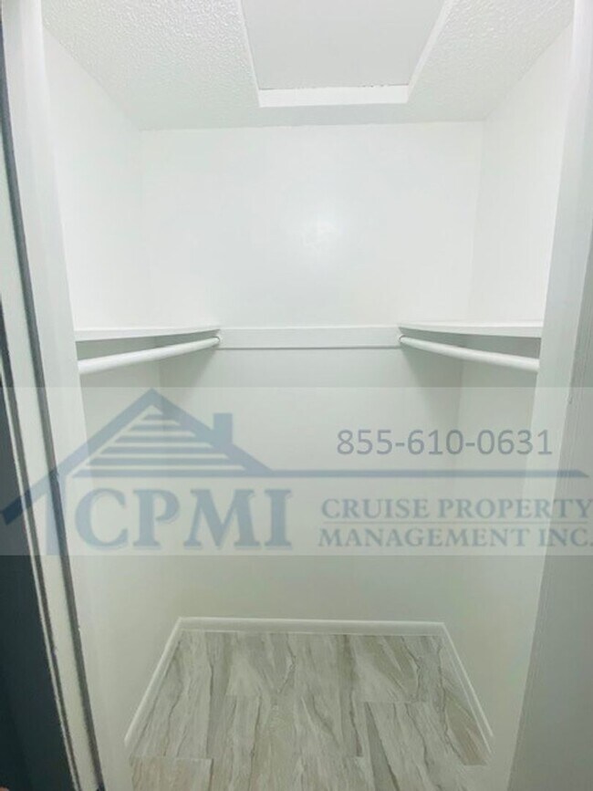 Interior Photo - 307-329 Melody Ln