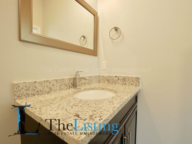 Building Photo - 406 Albatross Ct