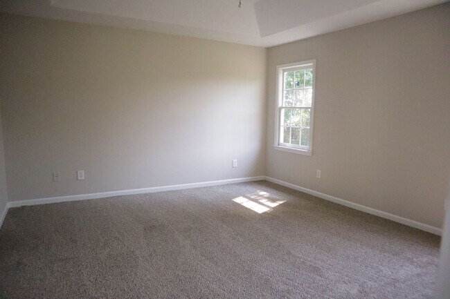 Building Photo - Coming Soon!! Nice home in Lee County!