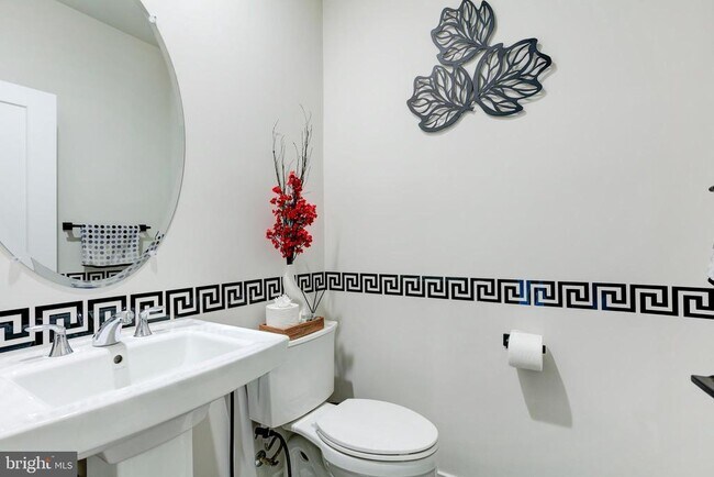 Building Photo - 41355 Tarragon Leaf Dr