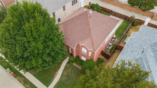 Building Photo - 2221 Cimmaron Dr