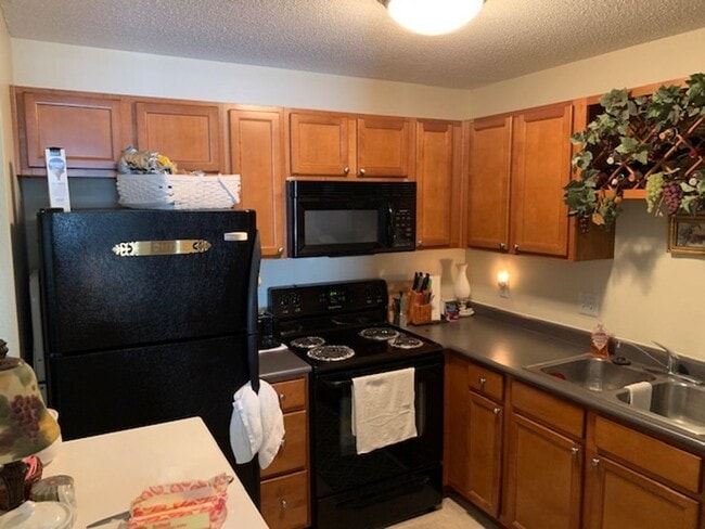 Interior Photo - Summer Creek Apartments