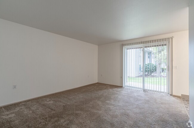 Building Photo - Welcome to your new home by the lake!