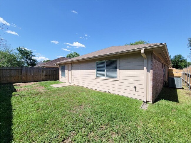 Building Photo - 4226 Daisy Meadow Dr