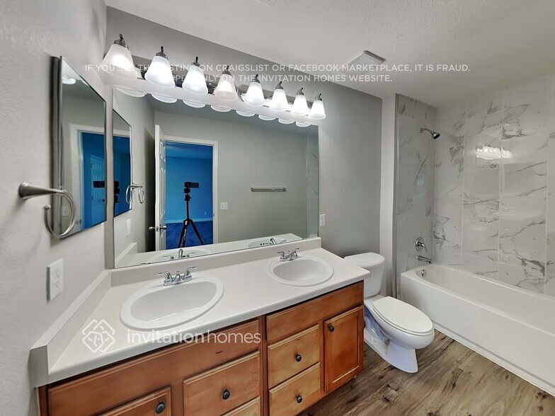 Building Photo - 5964 Raleigh Cir