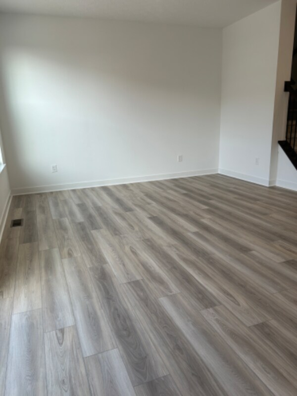 Building Photo - 9331 Somerford Dr