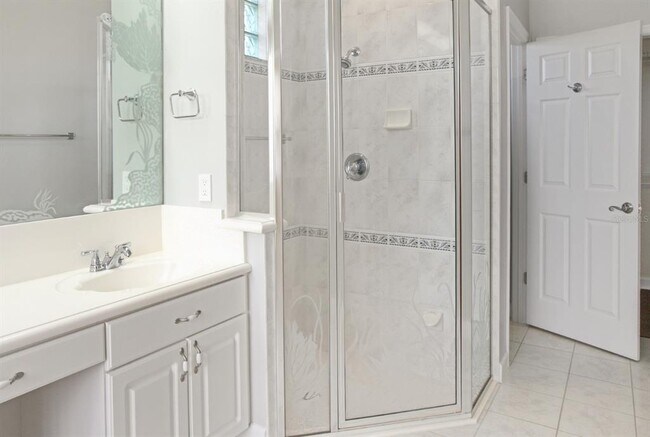 Building Photo - 1401 Sweet Bay Ct