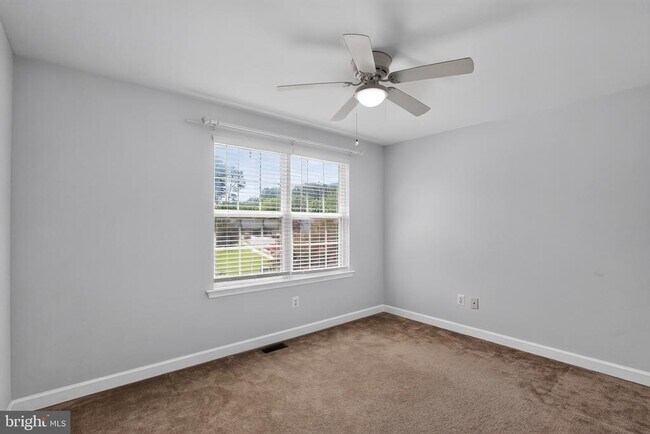 Building Photo - 48262 Easton Ct