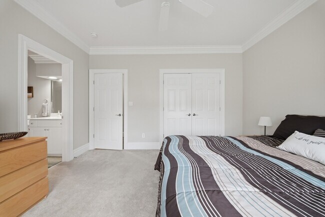 Building Photo - 4013 Lambs Creek Ct