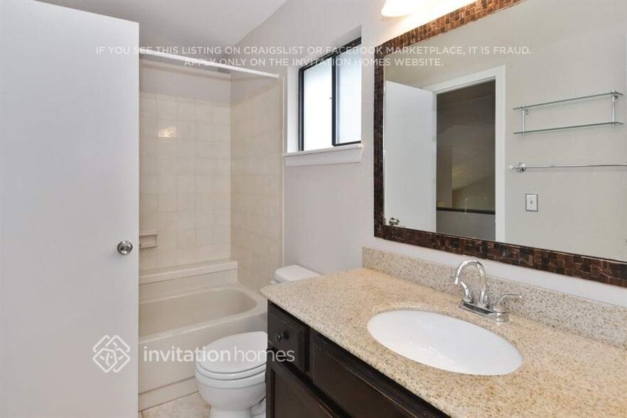 Building Photo - 4783 S Yampa St