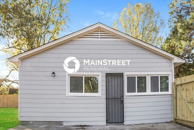 Building Photo - 3 Bedroom Pet-Friendly Home in Southaven, ...