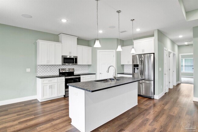 Building Photo - 1307 Little Duck Cir