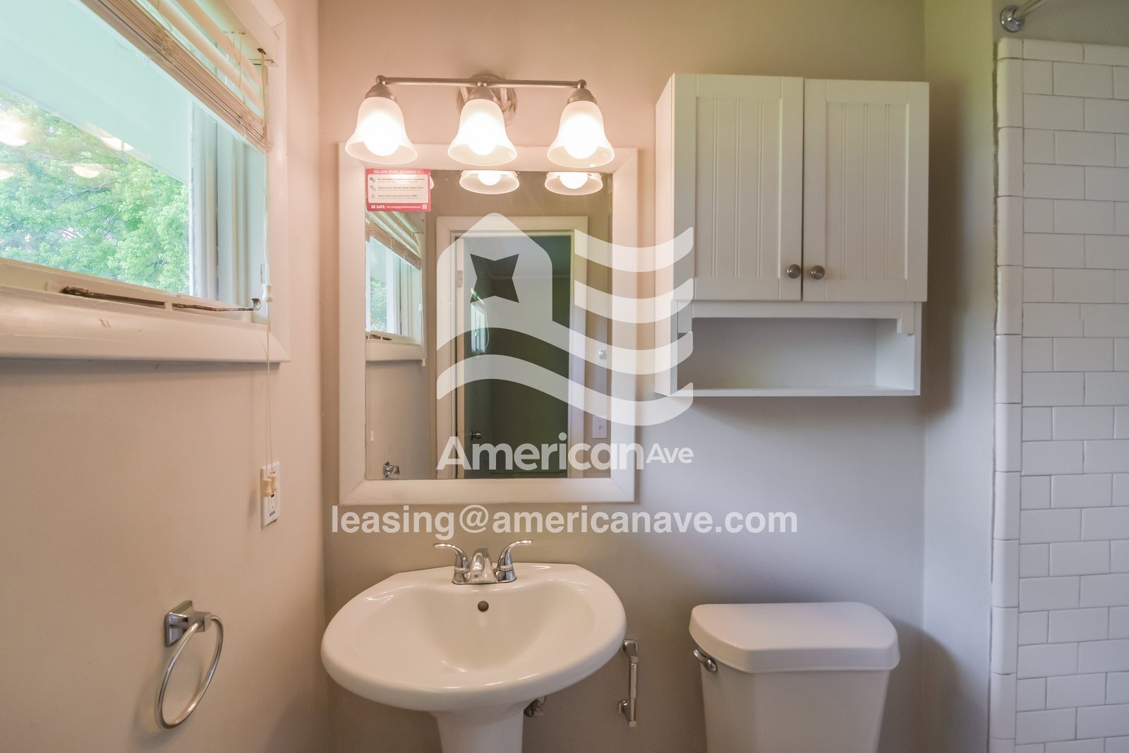Building Photo - 1421 Narrow Ln Ct