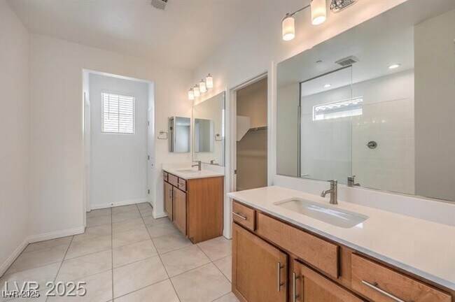 Building Photo - 89 Oratorio Dr