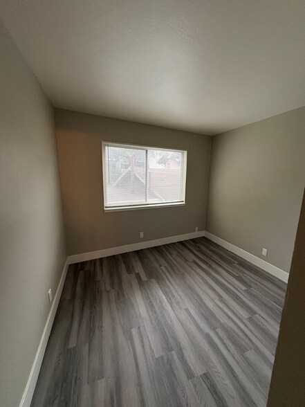 Building Photo - 303 Lee St