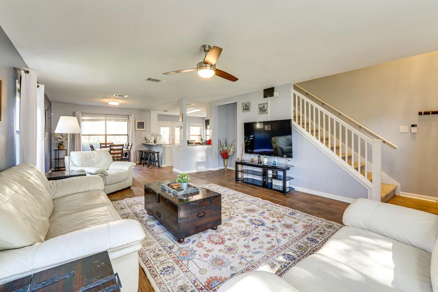 Building Photo - 1122 Gruene Rd