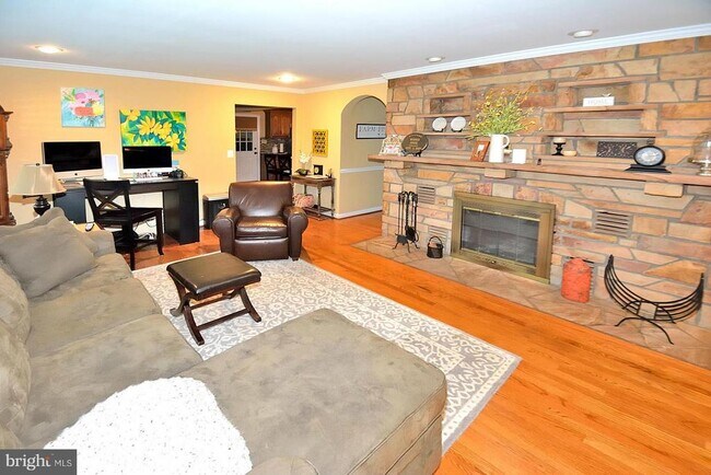 Building Photo - 24531 Arcola Mills Dr