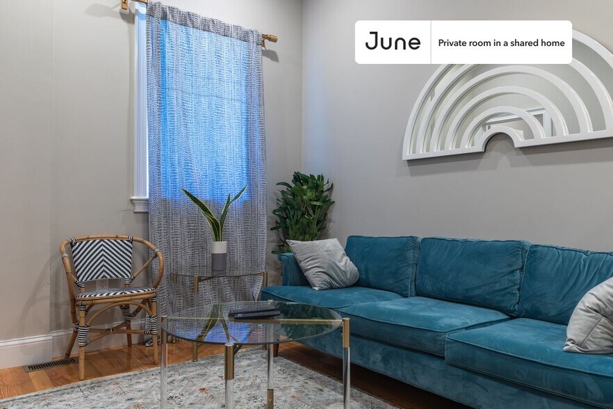 Building Photo - Room in Shared 2 bed/1 bath home in North End