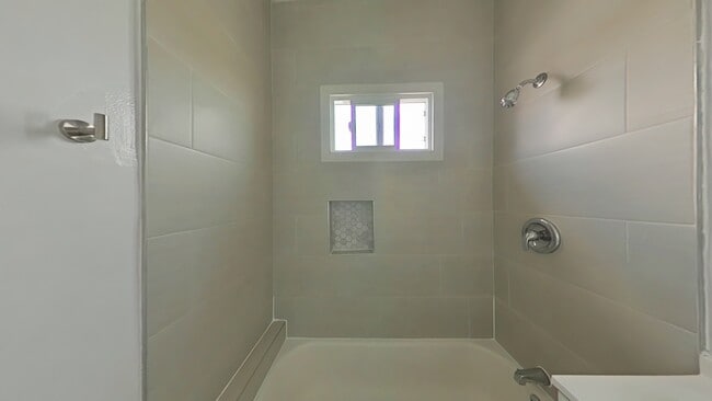 Building Photo - 3820 Homer St