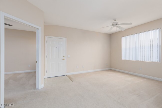 Building Photo - 8000 W Badura Ave