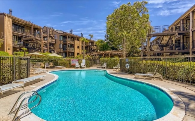 Building Photo - Coastal Carlsbad 3 Bed, 2 Bath with Lagoon...