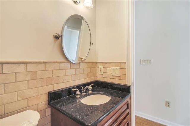 Building Photo - 268 Roslyn Ct