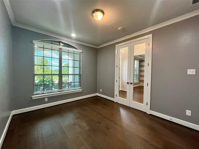 Building Photo - 23707 Montclair Forest Trl