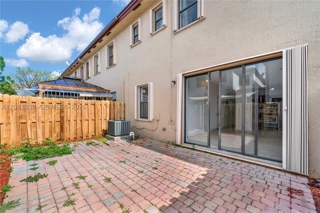 Building Photo - 11485 SW 236th St