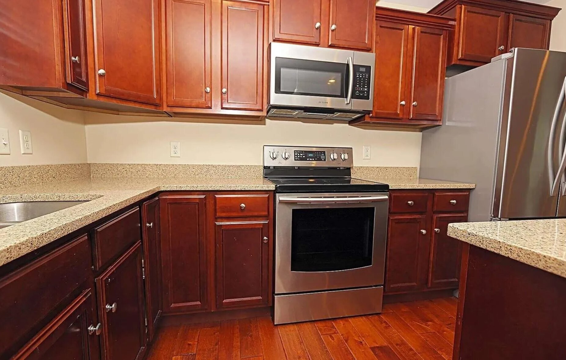 Building Photo - 2647 Travelers Way