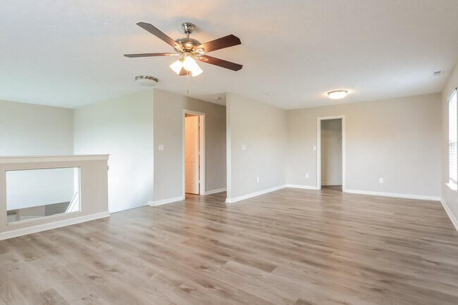 Building Photo - 8116 Melbourne Ln